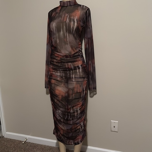 Fashion Nova-Jocelyn Mesh Midi Dress - Black/combo size S - Picture 6 of 7